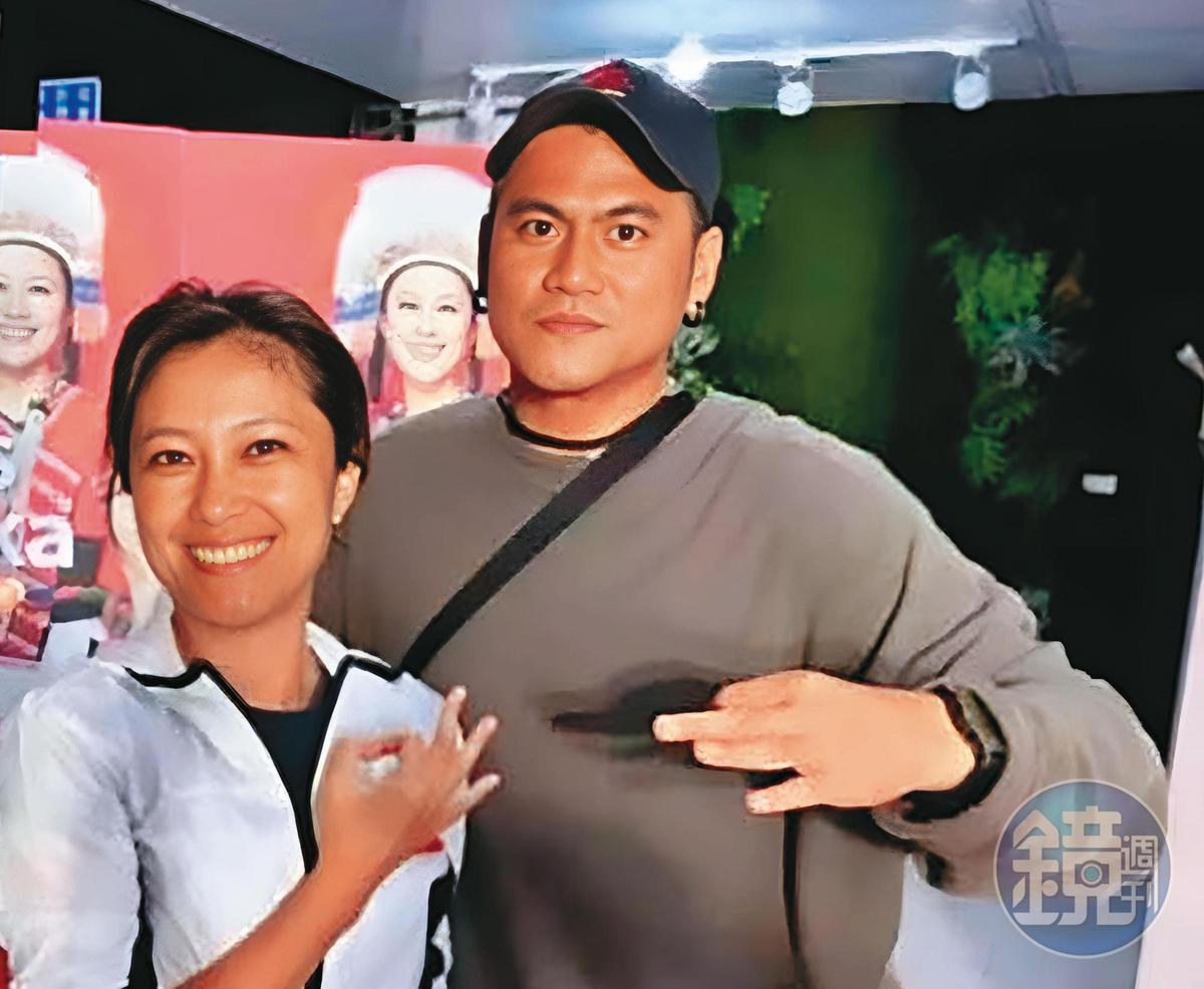 府發言人Kolas偷情人夫隨扈 人妻提鐵證怒告求償百萬 – 耀晉不動產